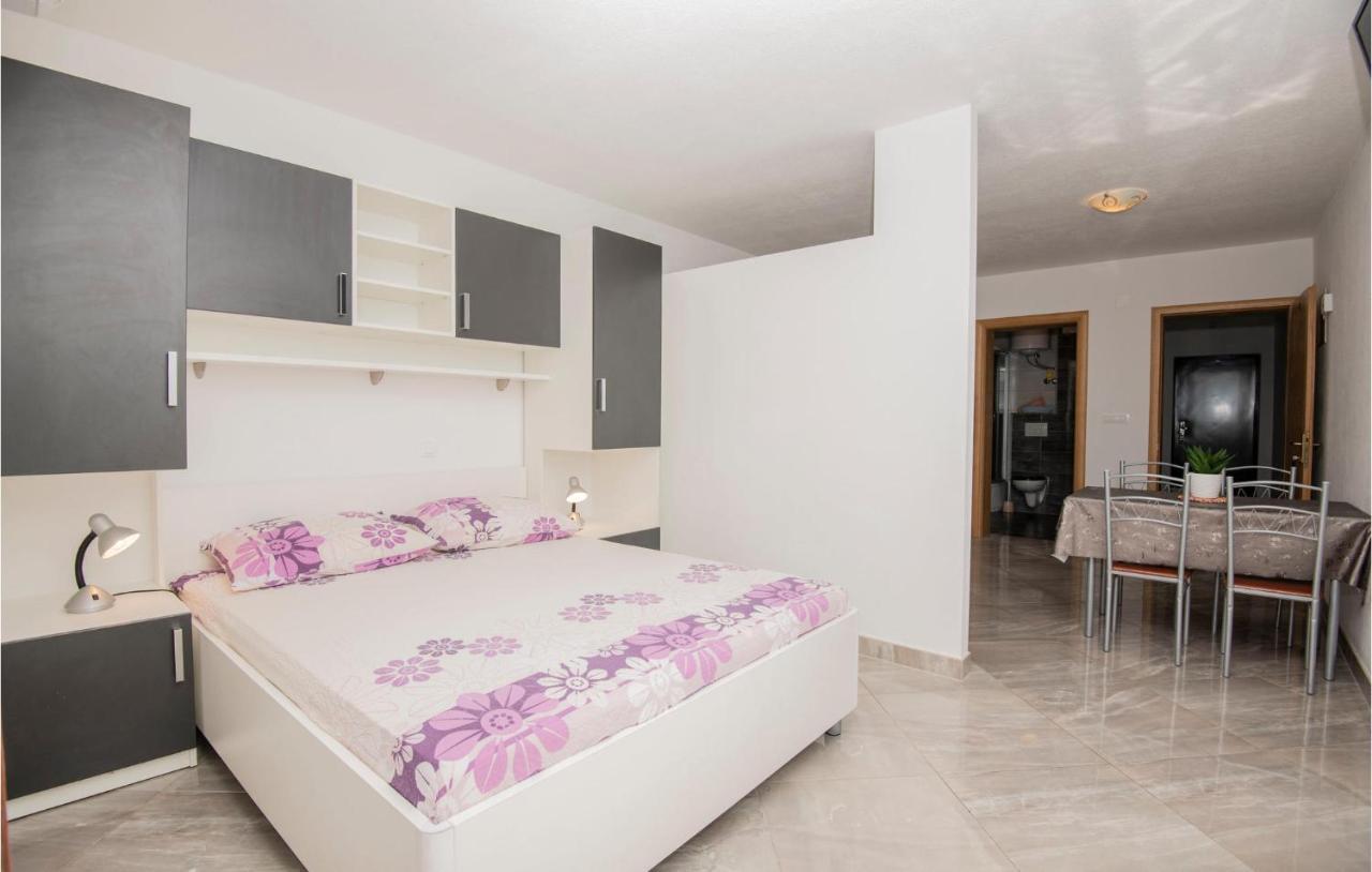 Beautiful Apartment In Krvavica With Kitchen Exterior photo